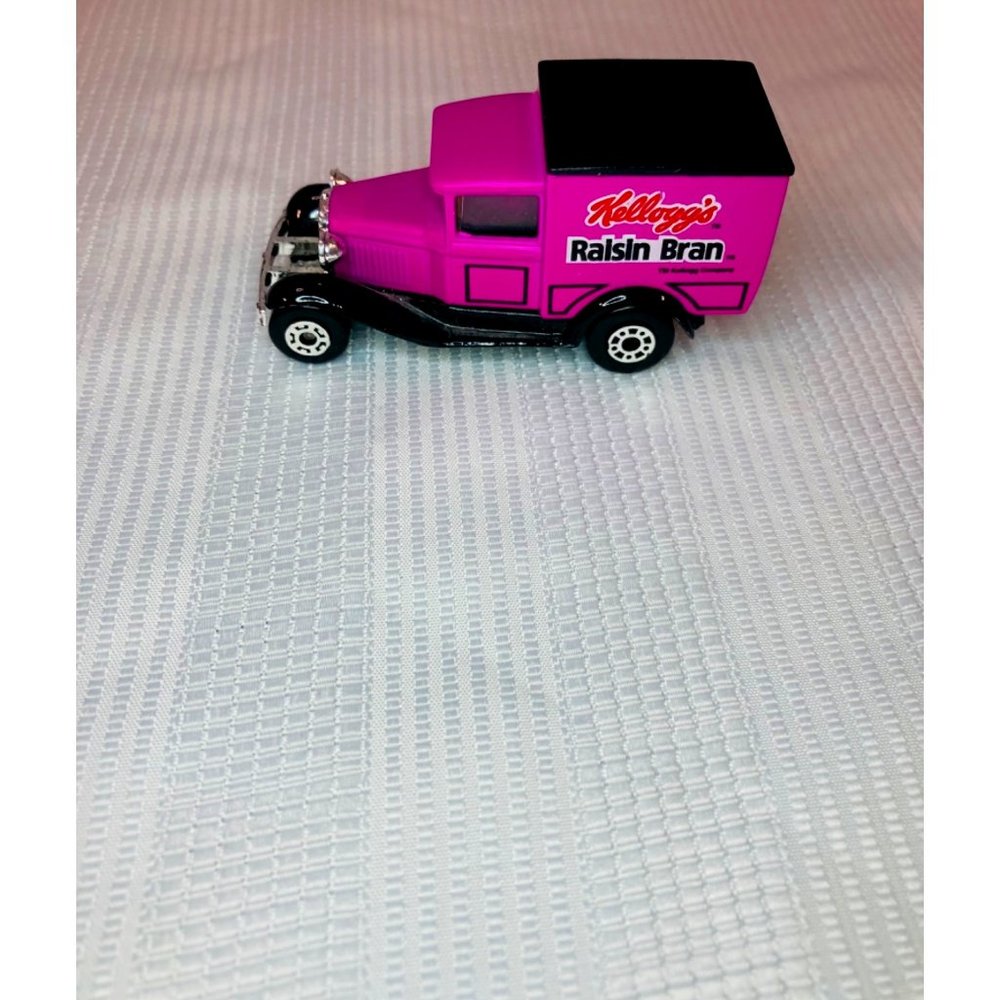 Matchbox Superfast Kellogg's Raisin Bran Mail in Promo Car